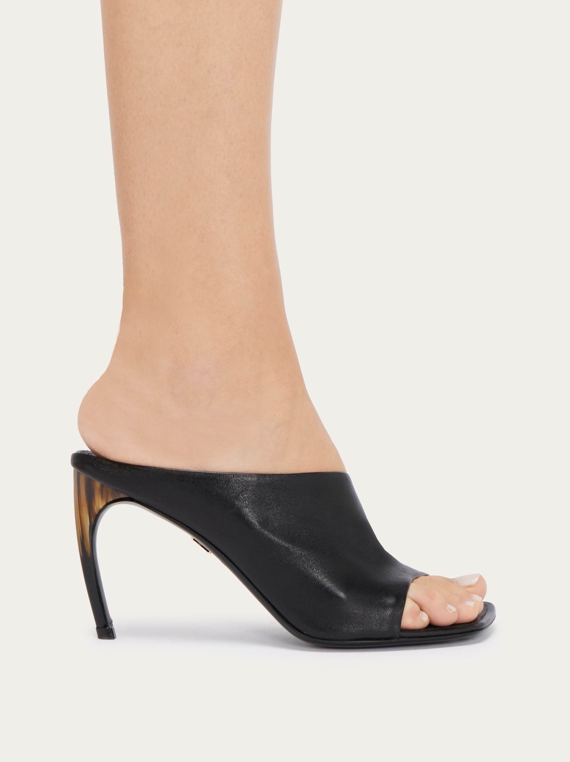 Ferragamo Cut Out Nero 01i1127729281c Black In Black