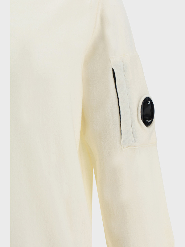C.p. Company 'diagonal Raised' White Sweatshirt With Lens Motif On The Arm In White