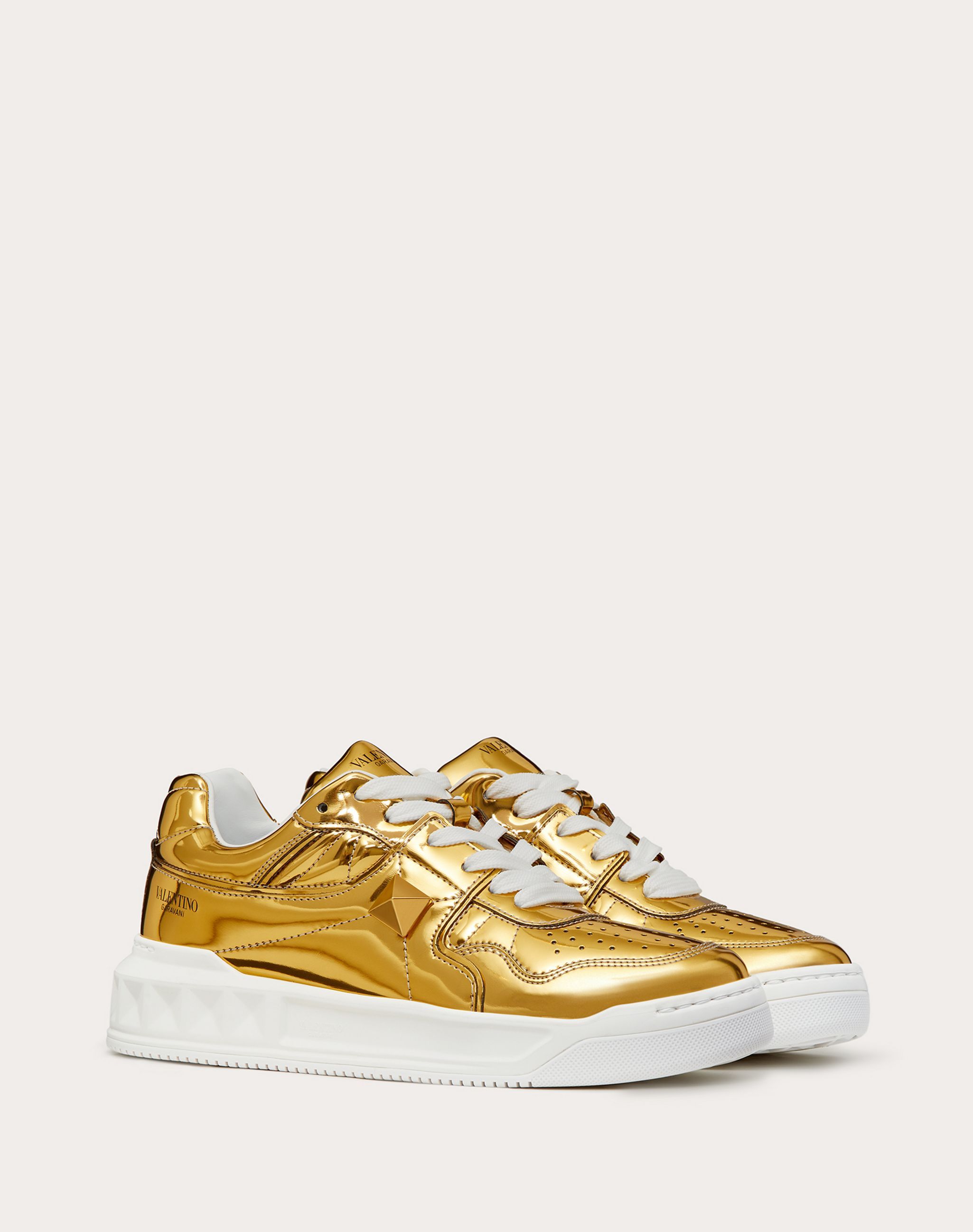 Valentino One Stud Low-top Sneakers In White