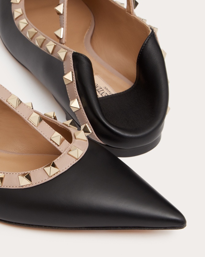 Valentino Pointed Rivet Flat Ballet Shoes In Black