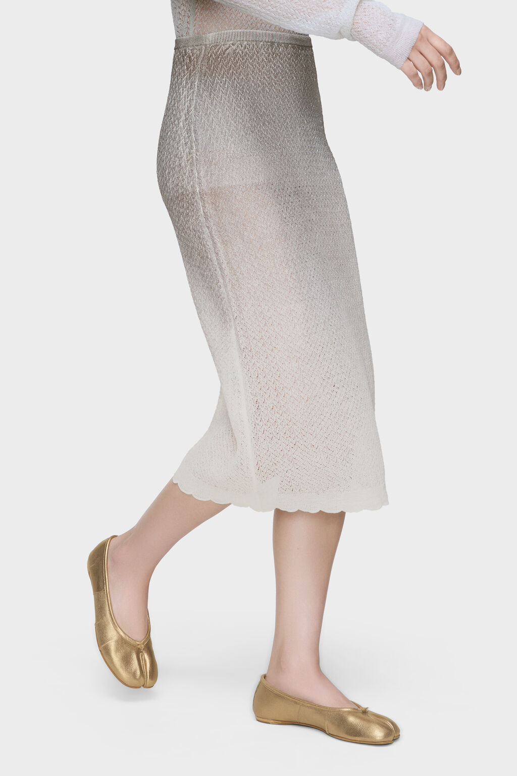 Maison Margiela Tabi Cut Ballerinas In Gold