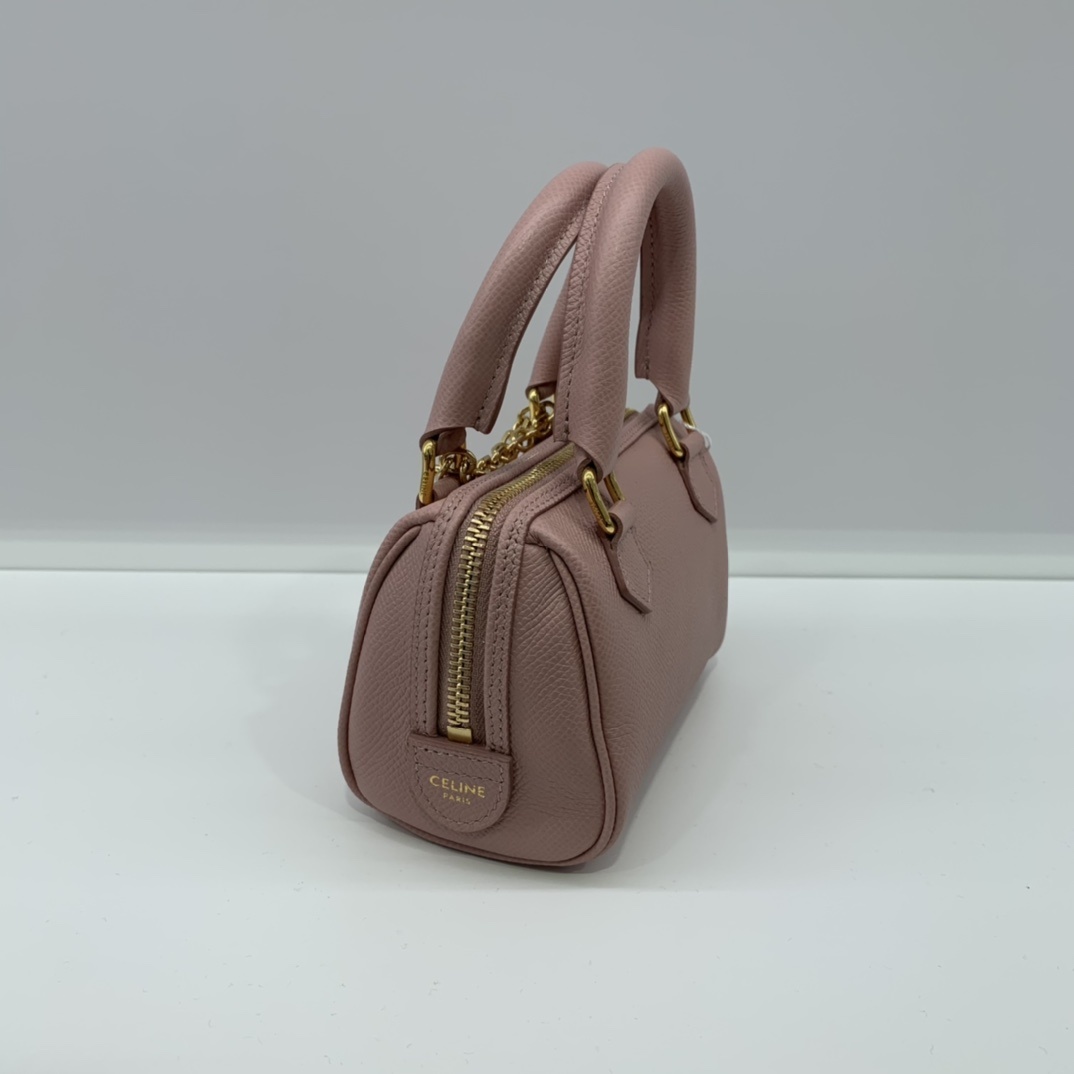 Celine Logo Logo Shoulder Bag In Pink