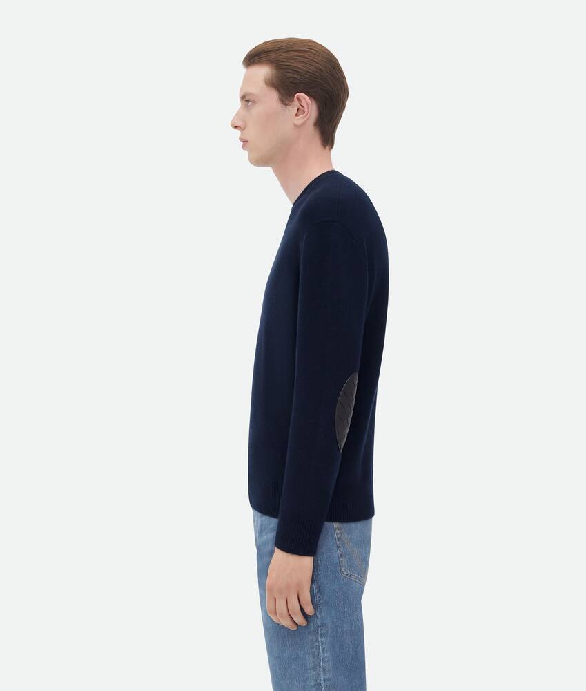 Bottega Veneta Crew-neck Cashmere Jumper In Black