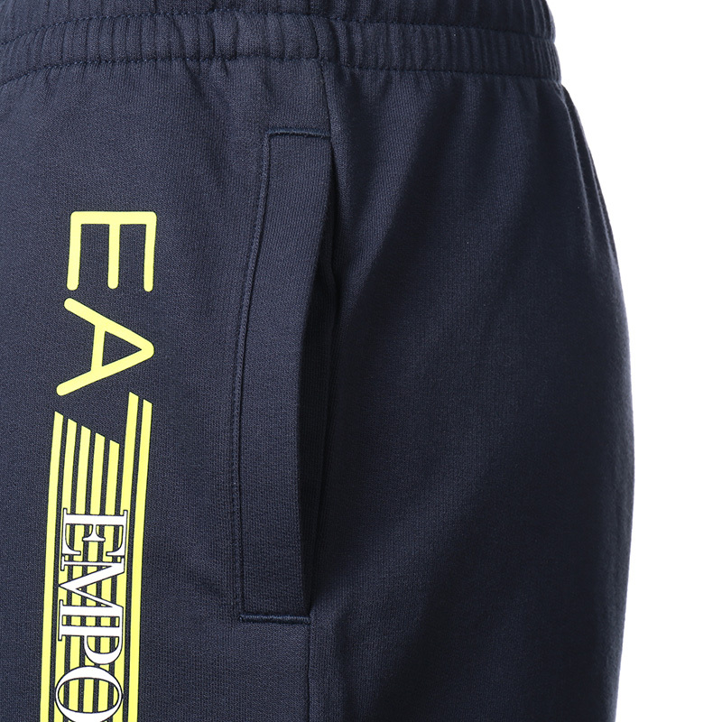 Ea7 Logo Printed Shorts In Black