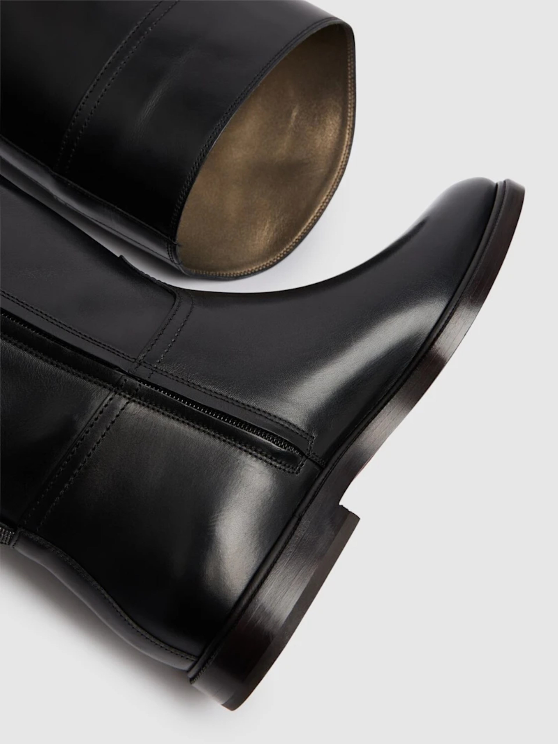Brunello Cucinelli Knee High Leather Riding Footwear In Multi