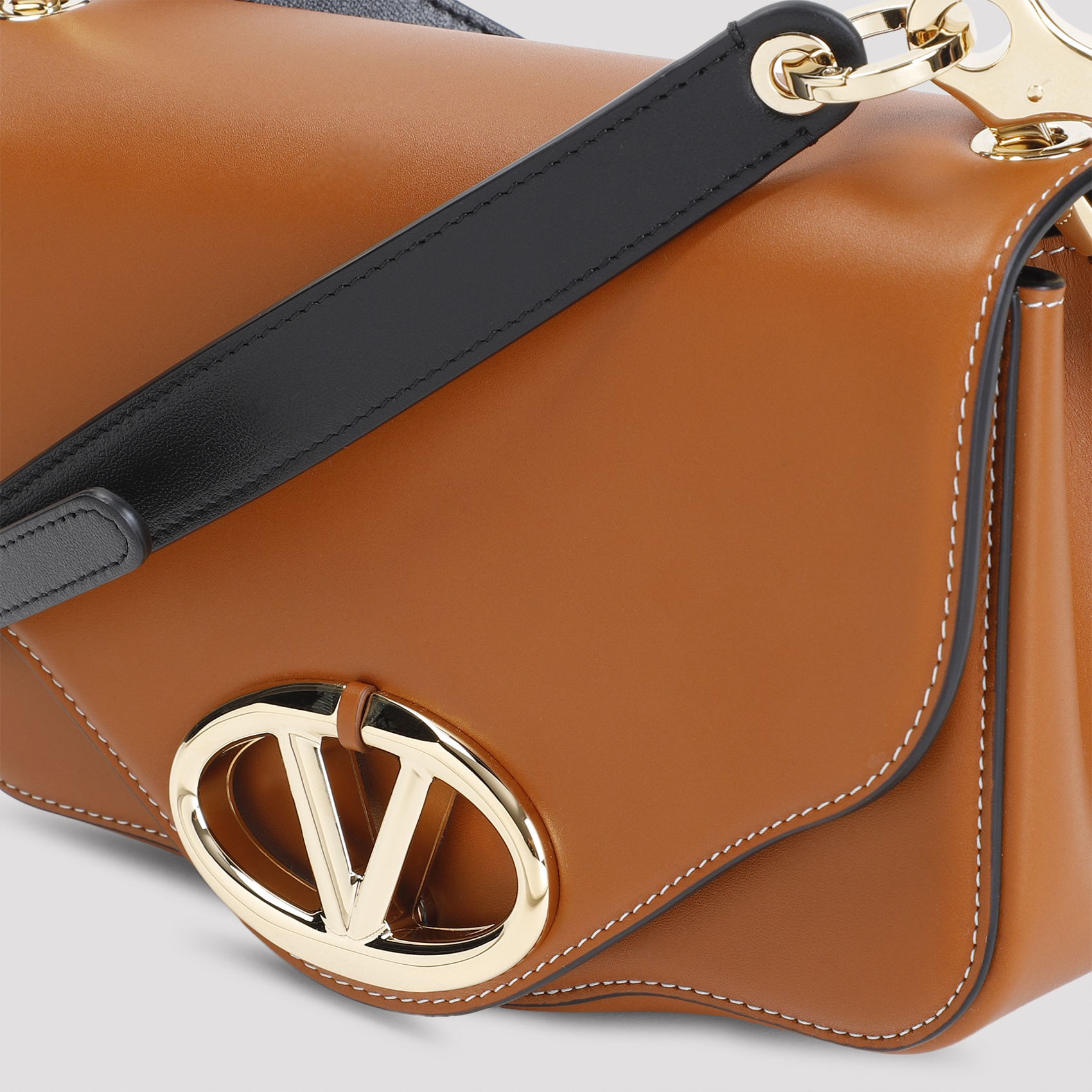 Valentino Logo 1 Small Shoulder Bag In Brown