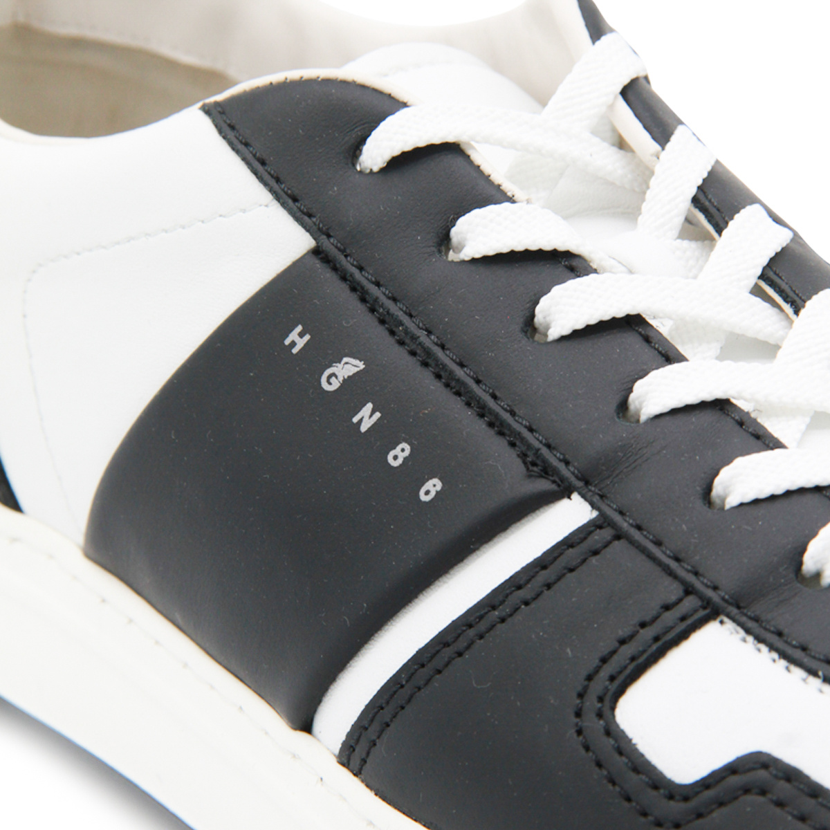 Hogan Round Toe Low Top Sneakers With Contrast Panels And Rubber Sole In Black