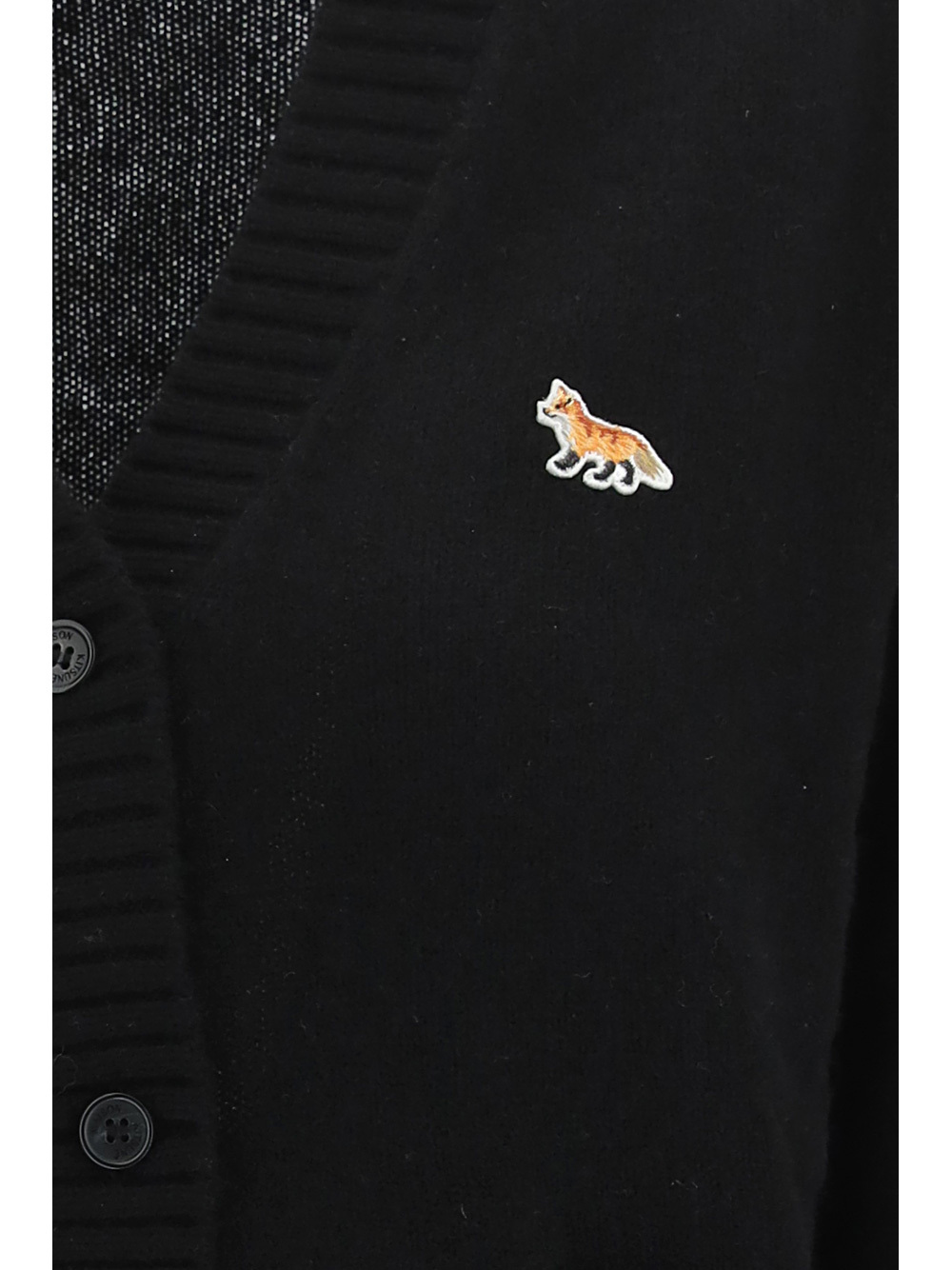 MAISON KITSUNÉ LOGO-PATCH V-NECK CARDIGAN 