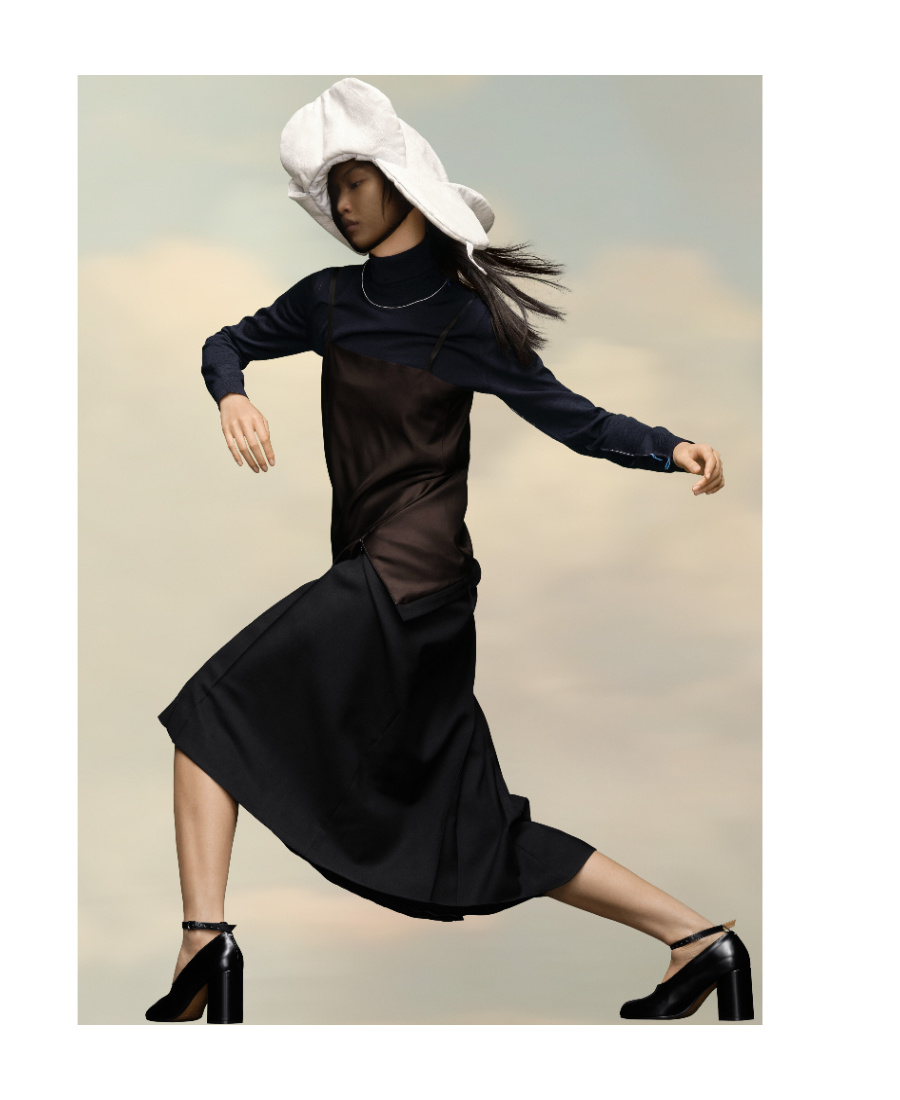 Maison Margiela Square-neck Wool Midi Dress In Black