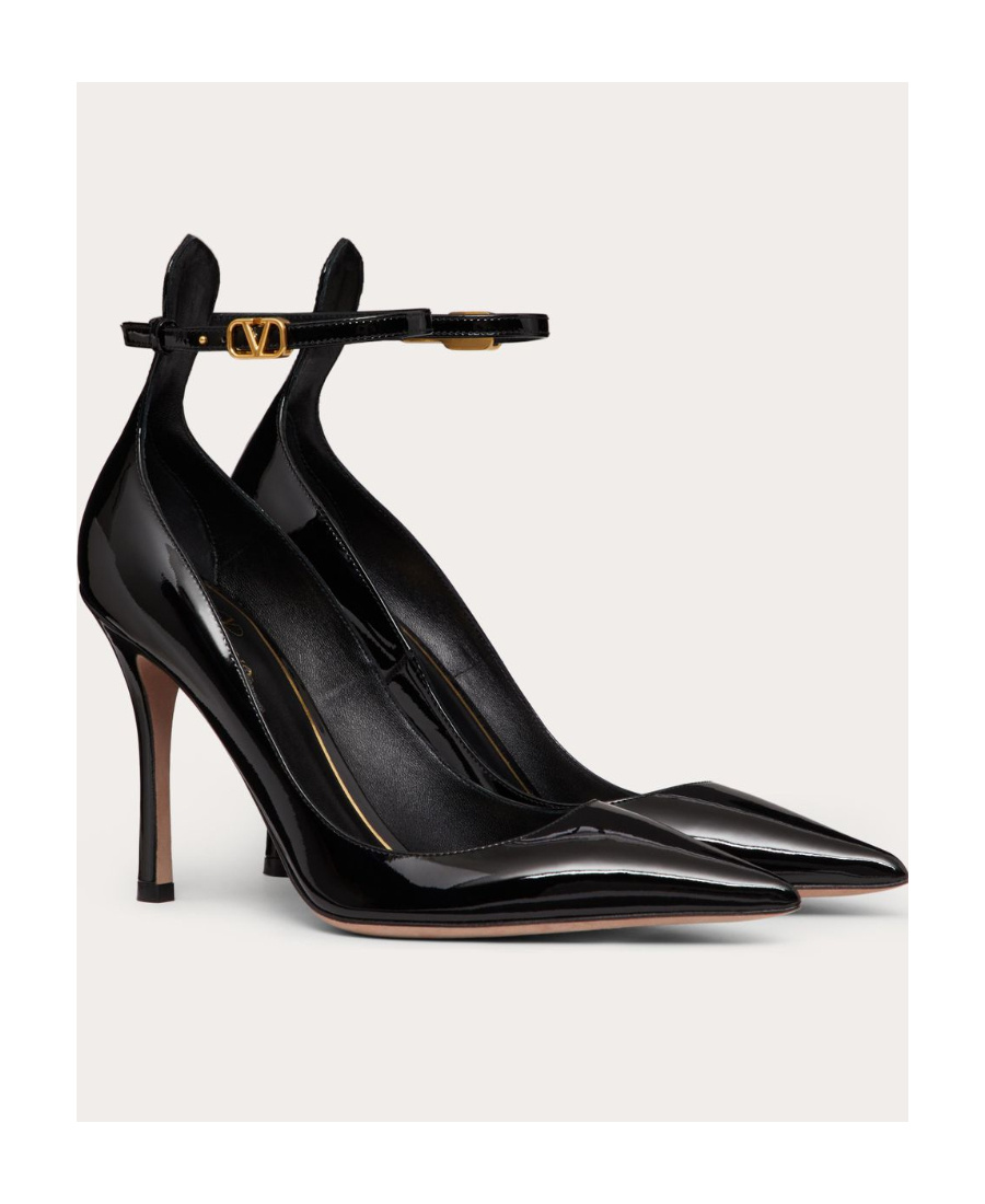 Valentino 105mm Vlogo Buckle Pumps In Black