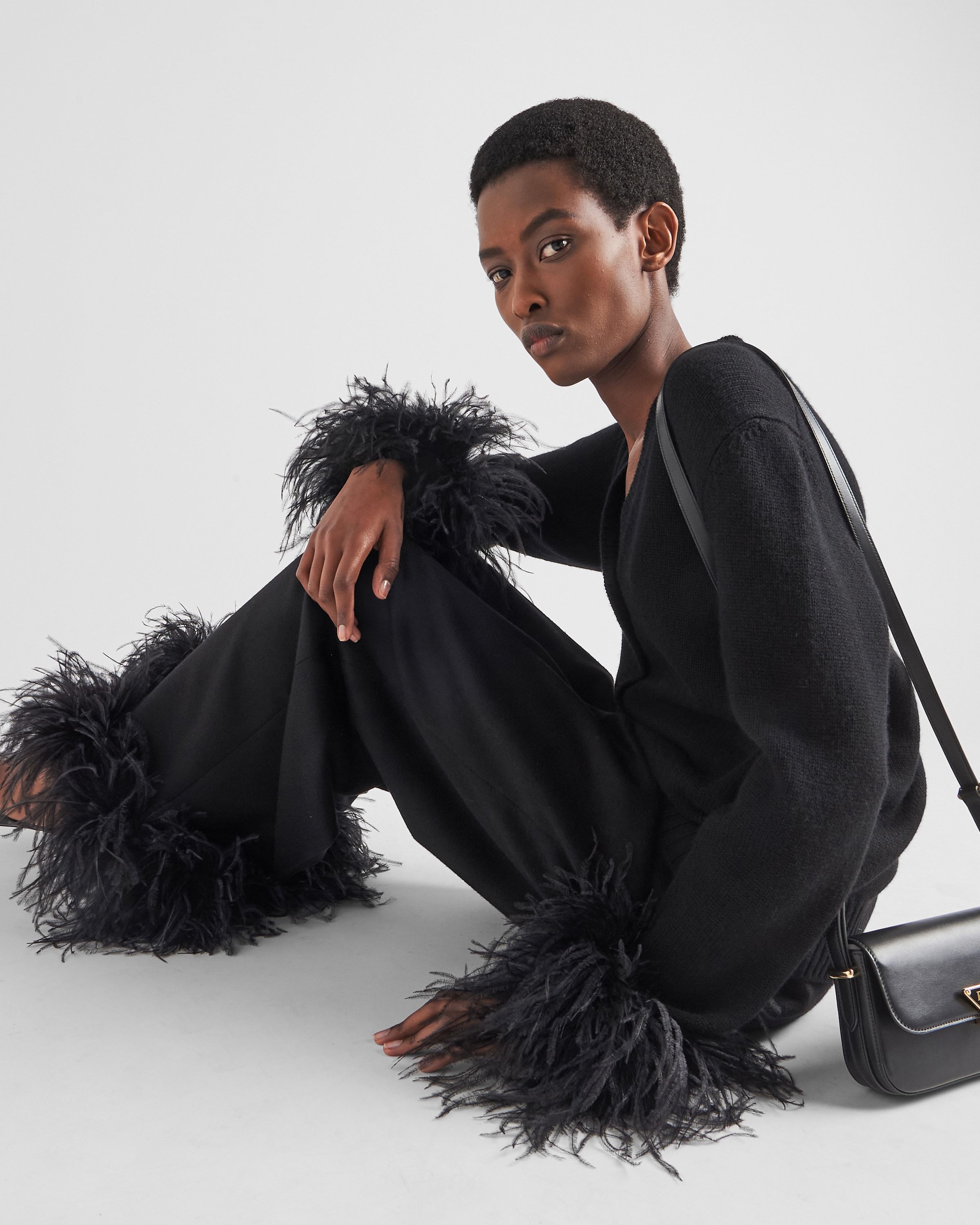 Prada Jogginghose Aus Baumwollfleece Mit Federbesatz In Black