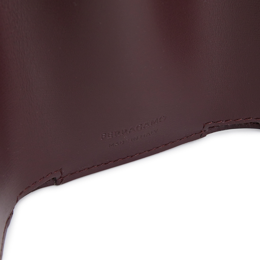 Ferragamo Printed Logo Wallet In Red
