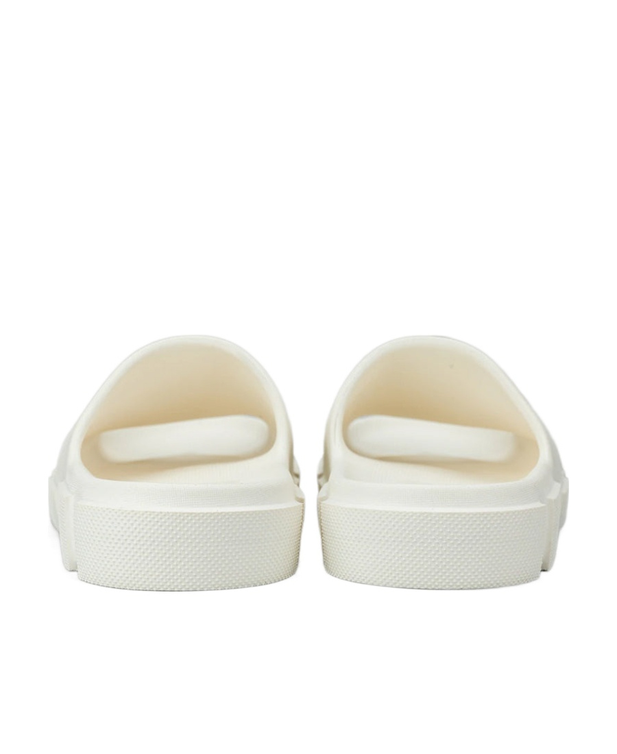 Both White Gao Slides In White