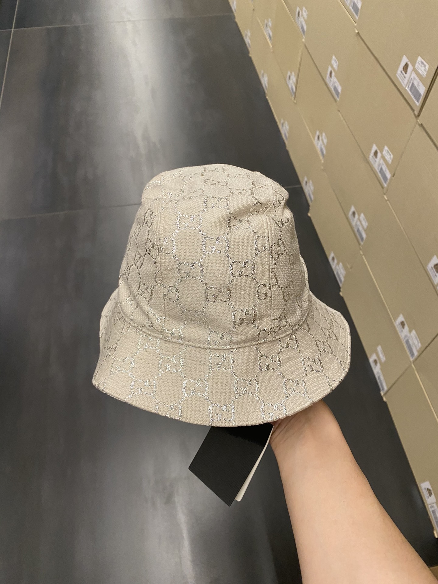 Gucci Metallic Logo-jacquard Bucket Hat In White