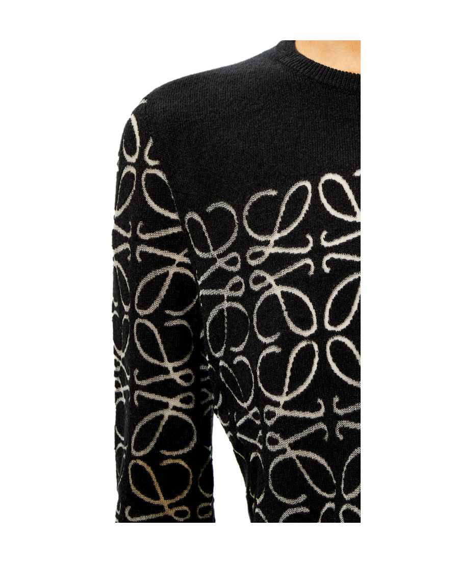Loewe Round-neck Long-sleeved Sweater In Black
