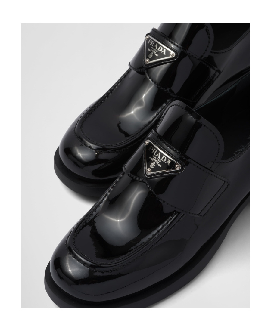Prada Logo-plaque Leather Loafers In Black