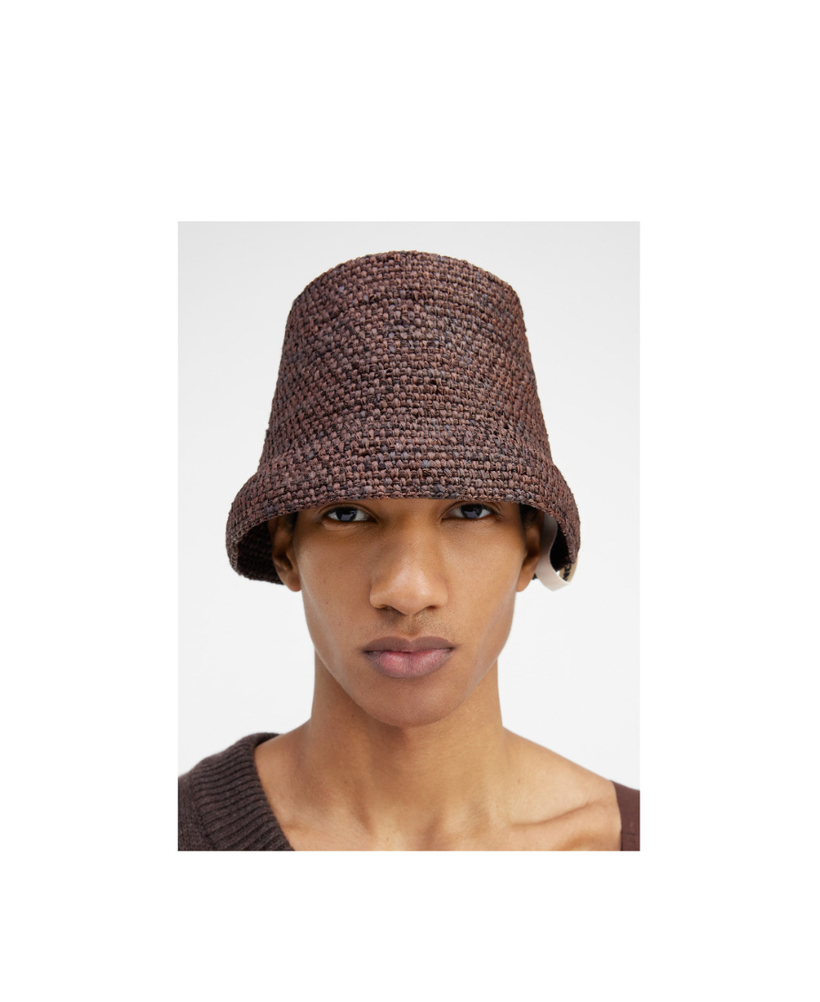 Jacquemus Seamless Fisherman's Hat In Black