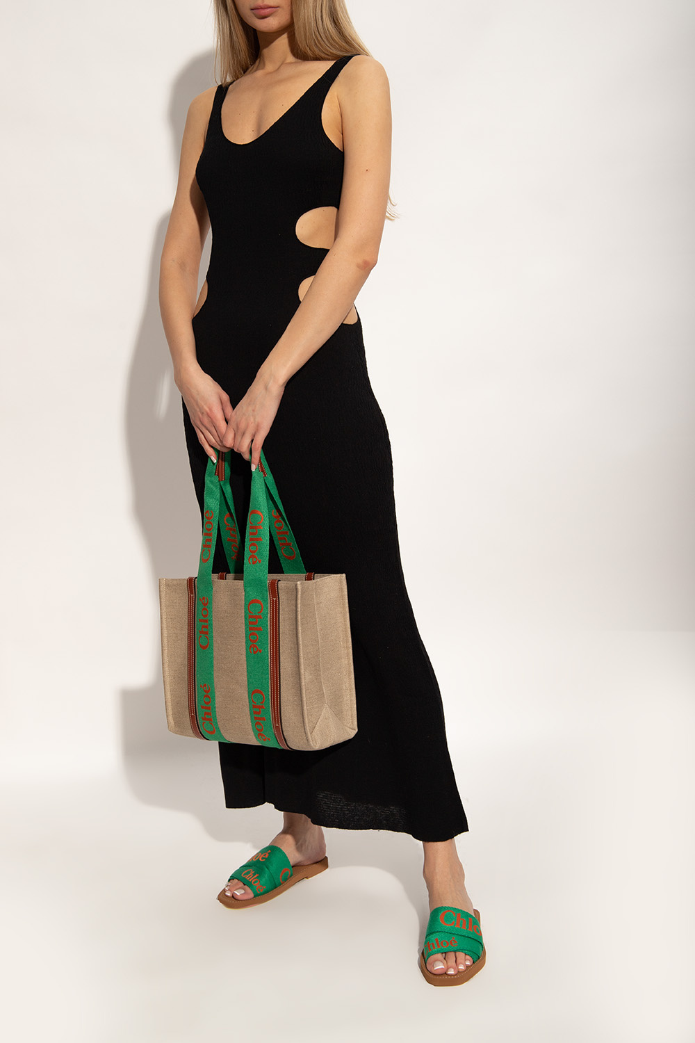 Chloé Logo Slippers In Green