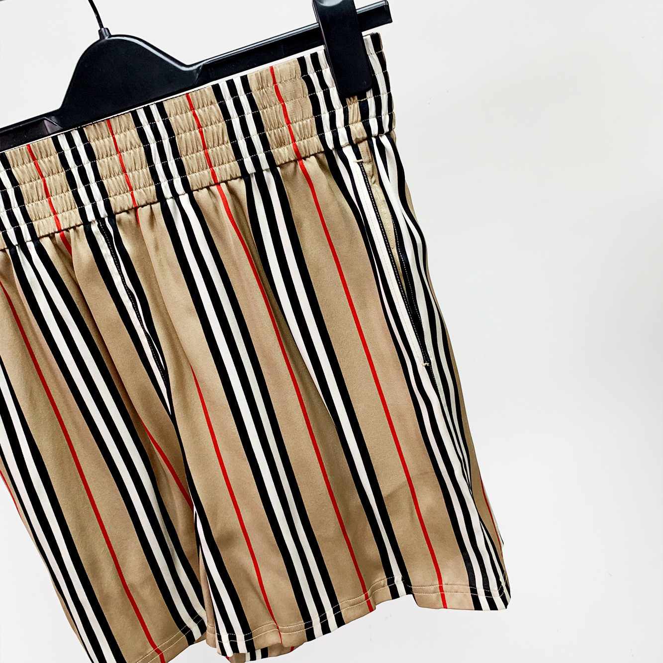 Burberry Icon Stripe Shorts In Nude