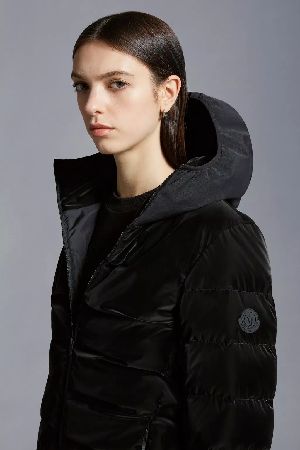 Moncler Ananke Short Down Jacket Black In Black