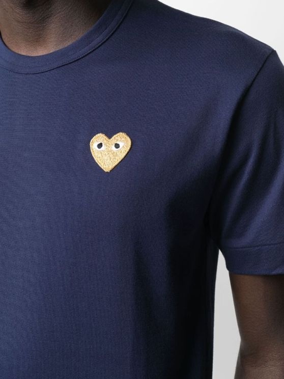 Comme Des Garçons Play Embroidered Heart T-shirt In Blue