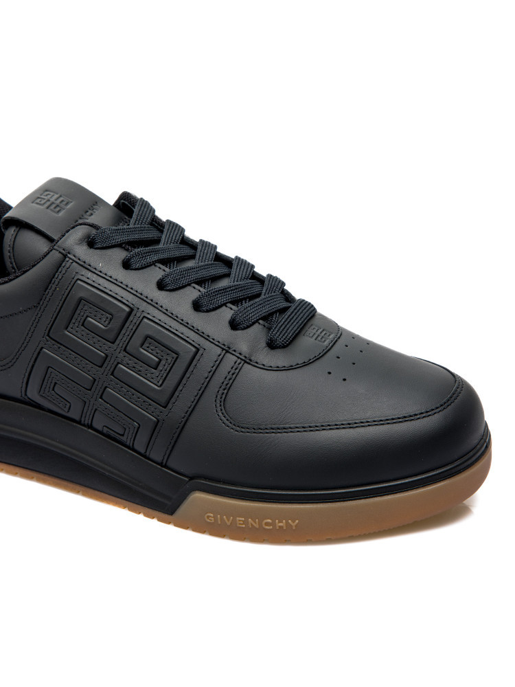Givenchy 4g Logo-embossed Low-top Sneakers In Black