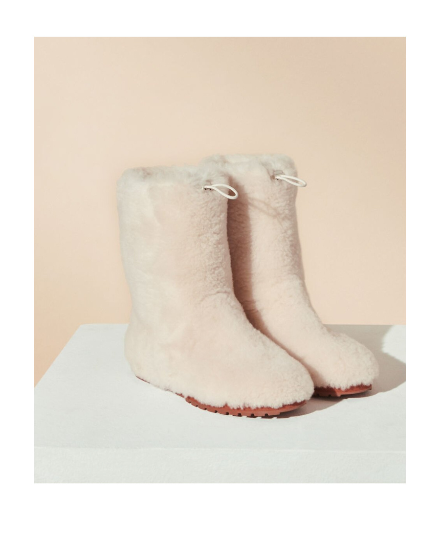 Loro Piana Quinn Short Boots In Nude
