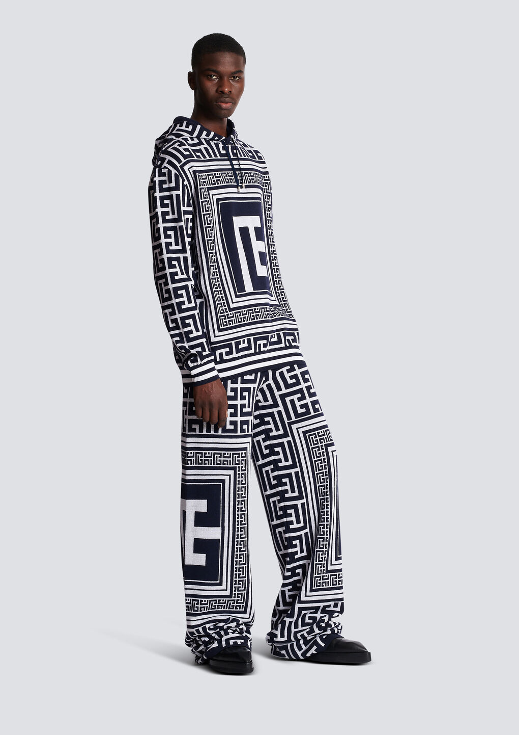 Balmain Two-tone Wool Blend Sweatshirt In Black