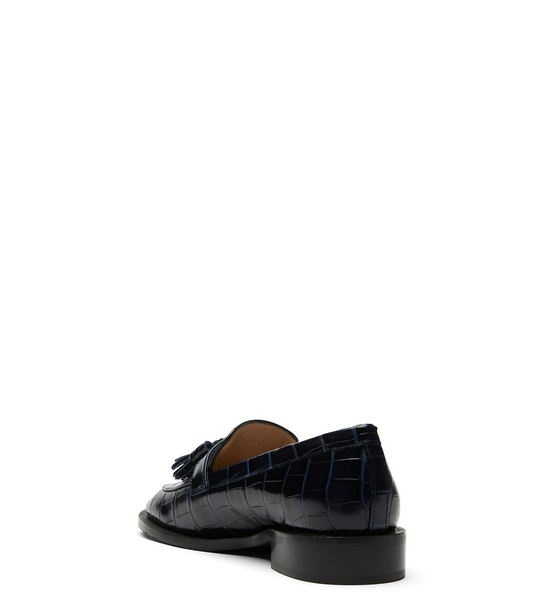Stuart Weitzman Crocodile-effect Tasseled Loafers In Black