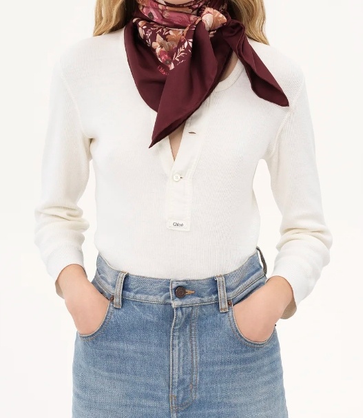CHLOÉ CHLOÉ THE CHLOÉ ROSES SQUARE SCARF