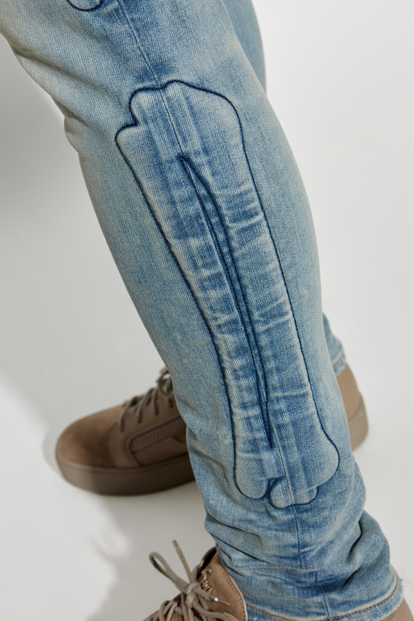 Amiri Belt-loop Jeans In Blue