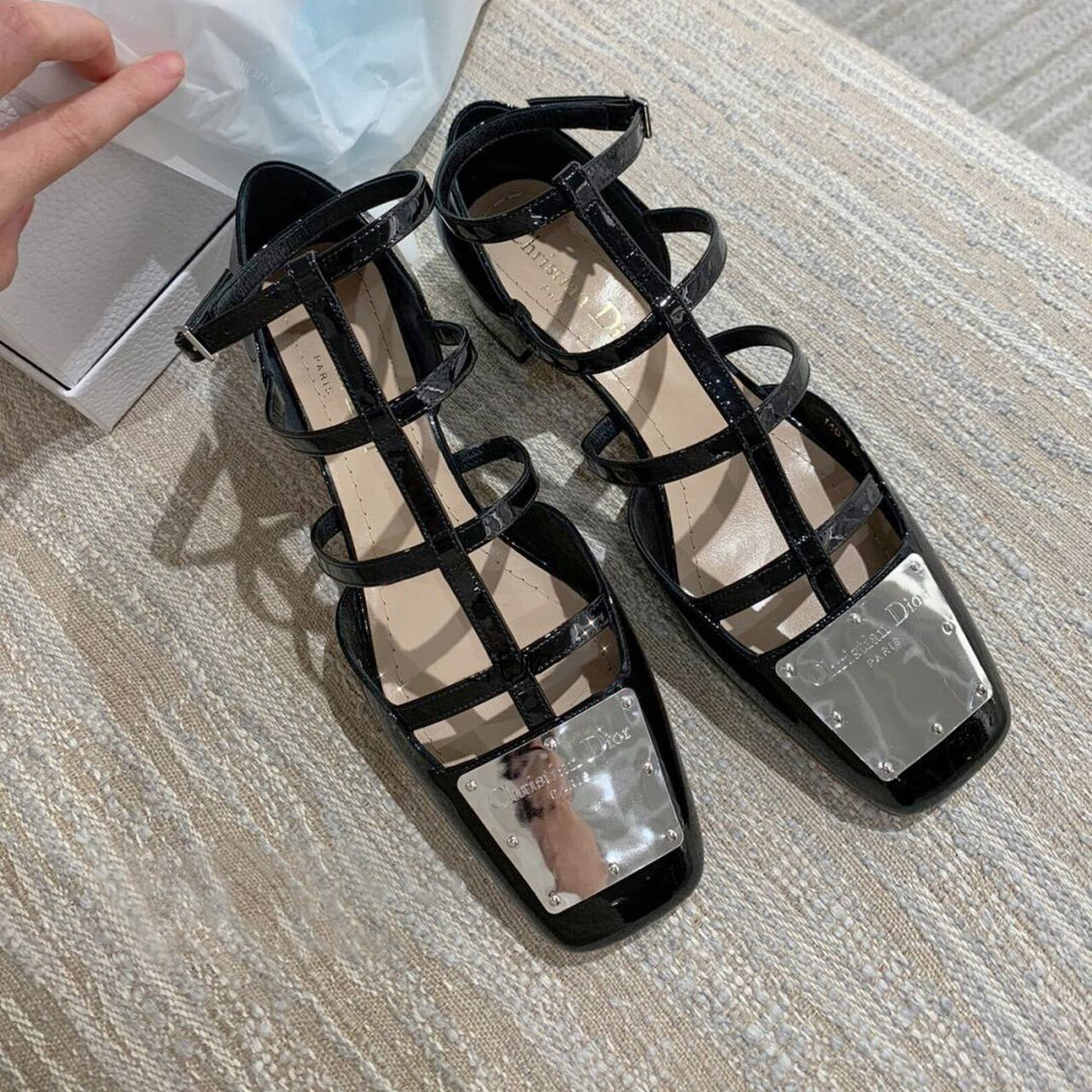 Dior Hollow-out Shoes With Square Head And Low Heels In Black