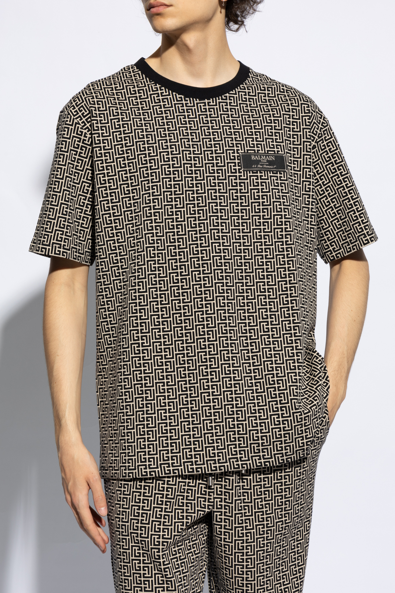 Balmain Men Jacquard T-shirt With Pb Labyrinth Monogram In Black