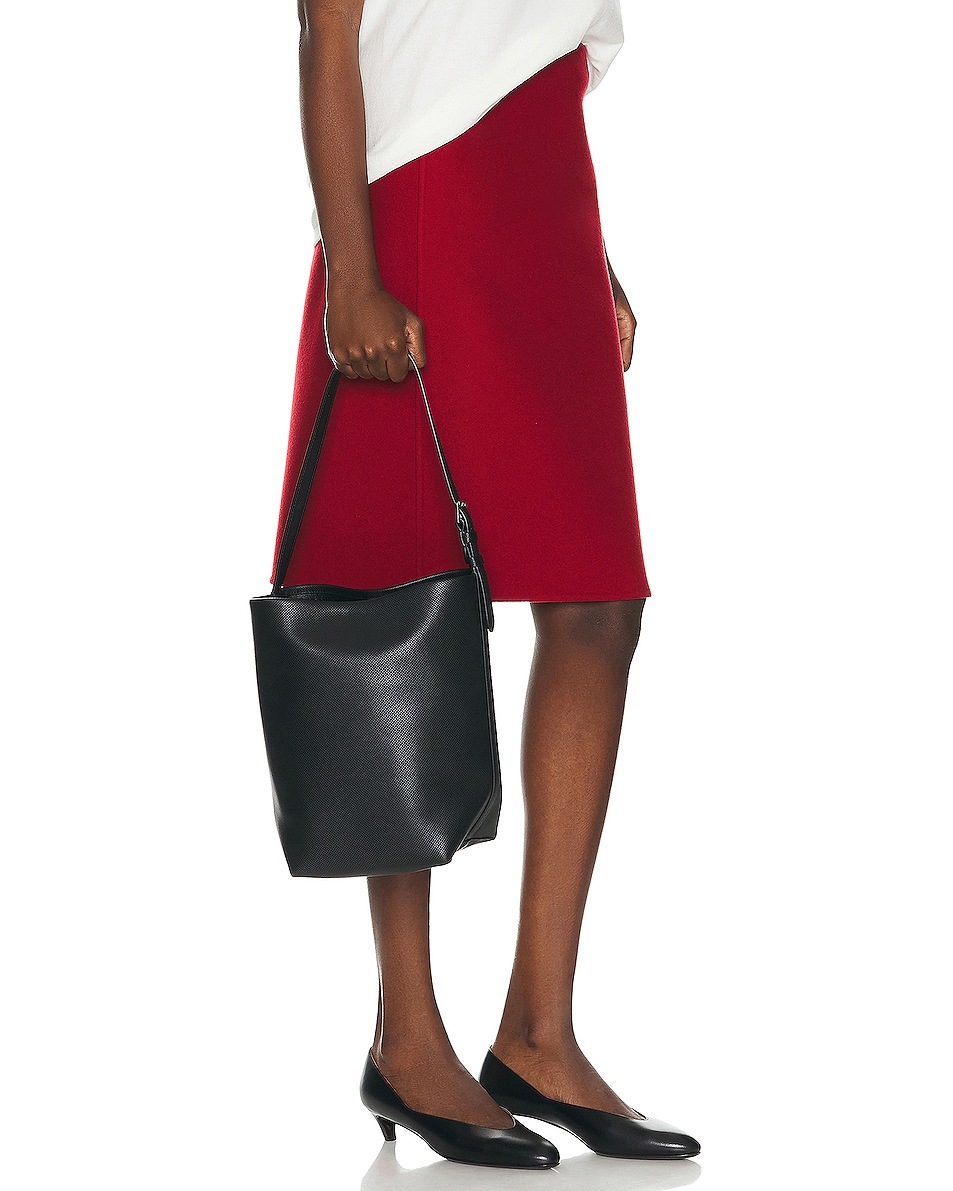 The Row Logo Shoulder Bag In Black