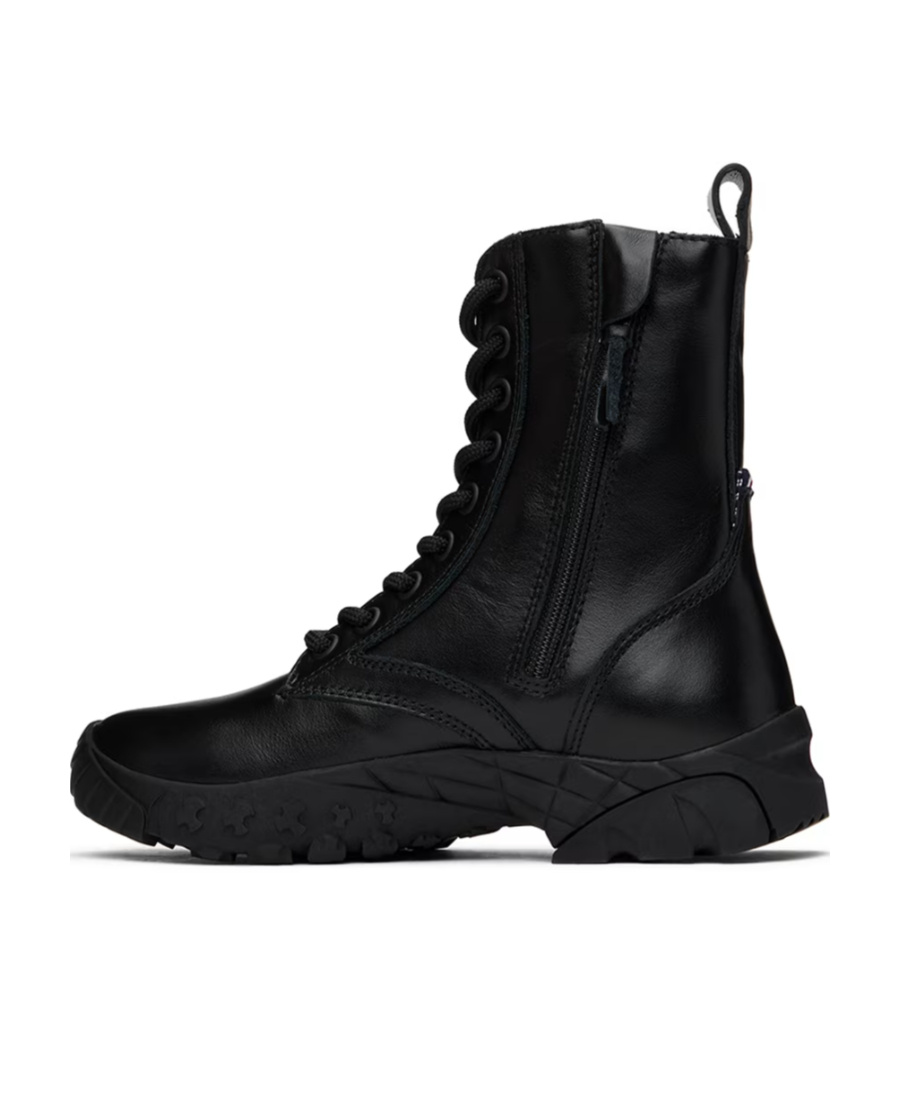 Moncler Petit Larue Trek Boots In Brown