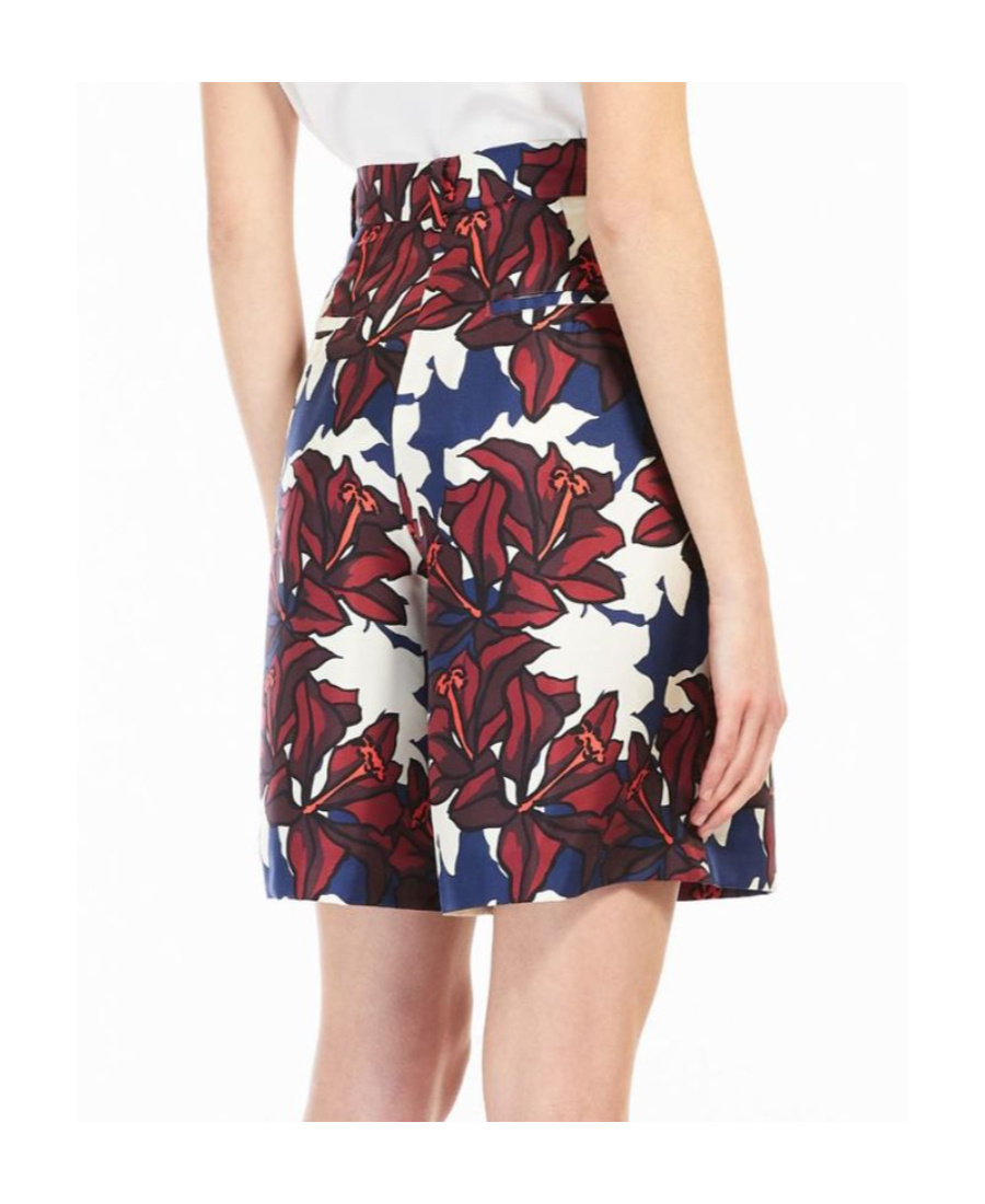 Weekend Max Mara Logo Floral Shorts In Red