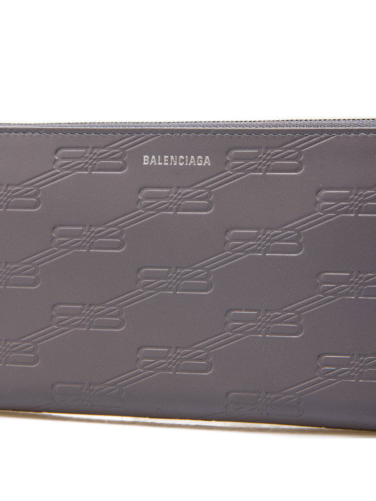 Balenciaga Luxurious Grey Leather Wallet In Gray
