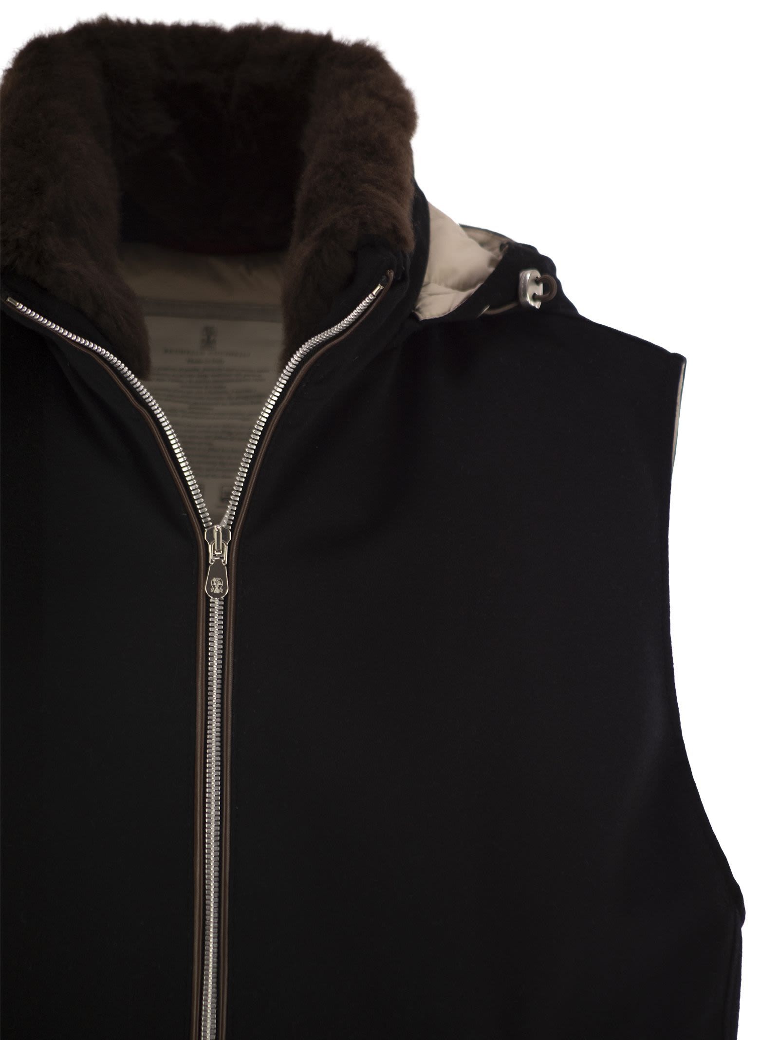 Brunello Cucinelli Men Wool Waistcoat With Fur Collar In Black