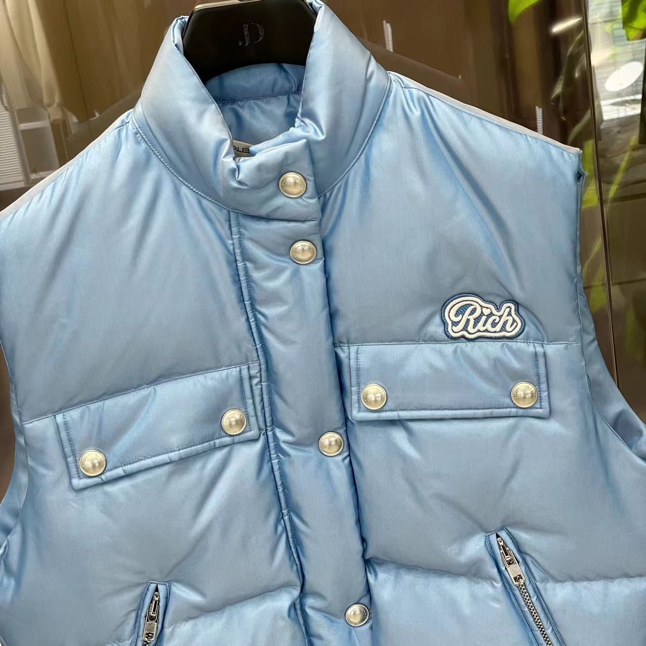 ALESSANDRA RICH SLEEVELESS FEATHER-DOWN VEST