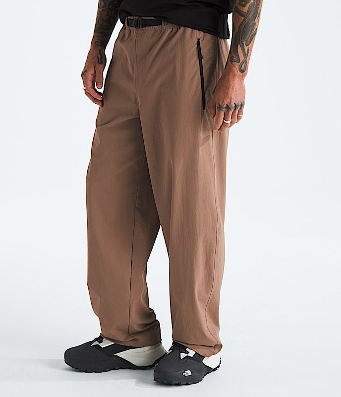 The North Face Tan North Dome Wind Trousers In Latte