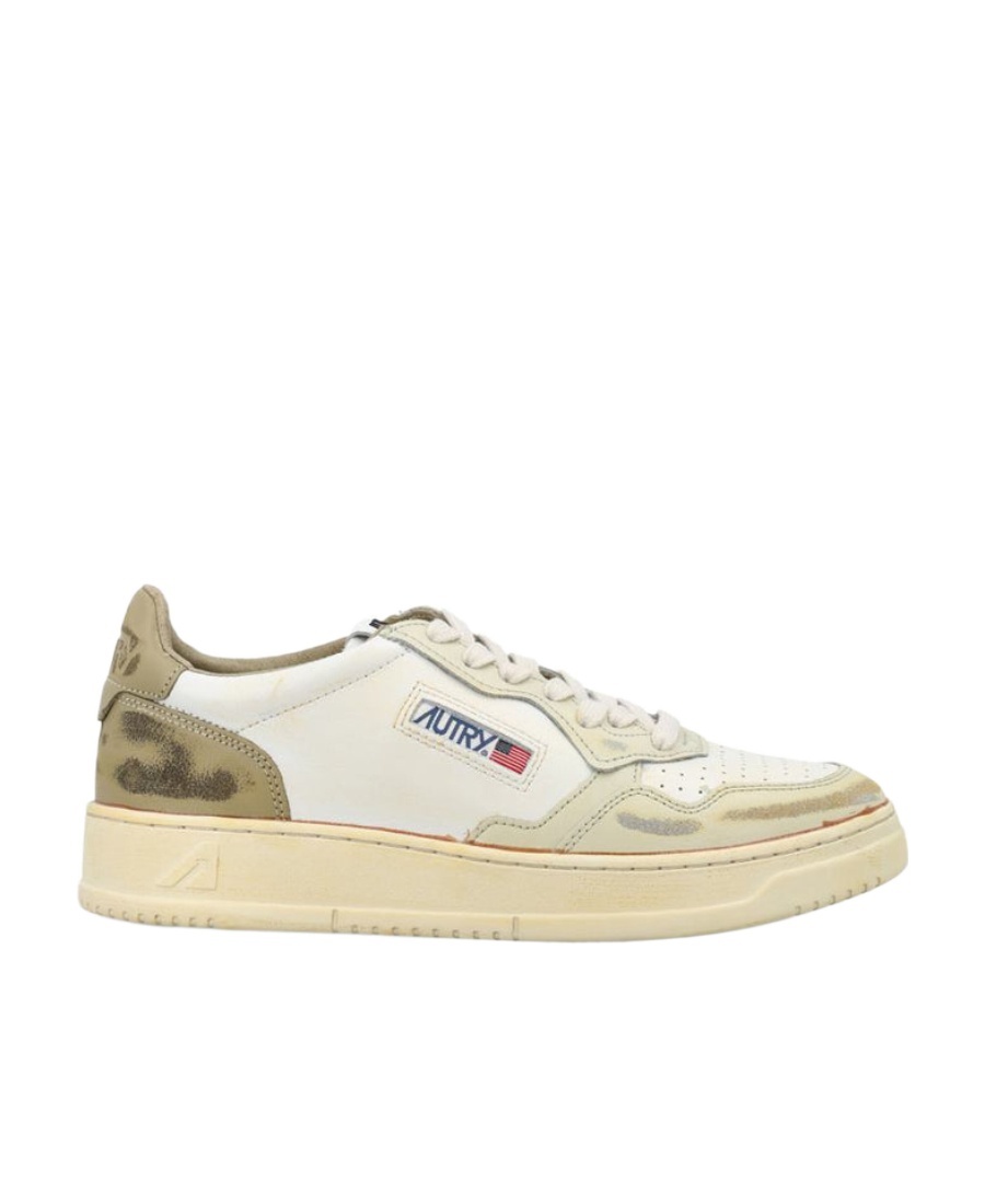Autry Sup Vint Low In White