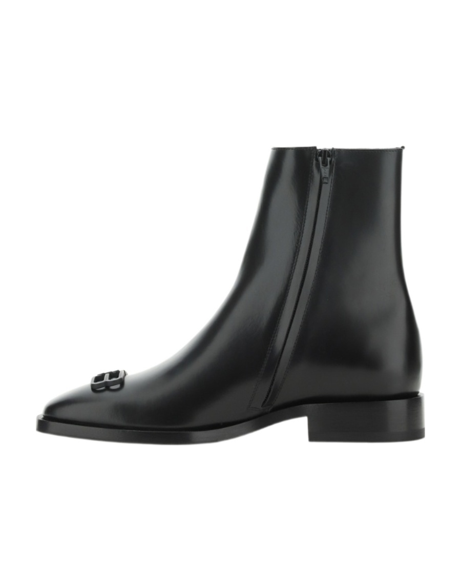 Balenciaga Glossy Ankle Boots With Pointed Toe And Logo Embellishment In Black