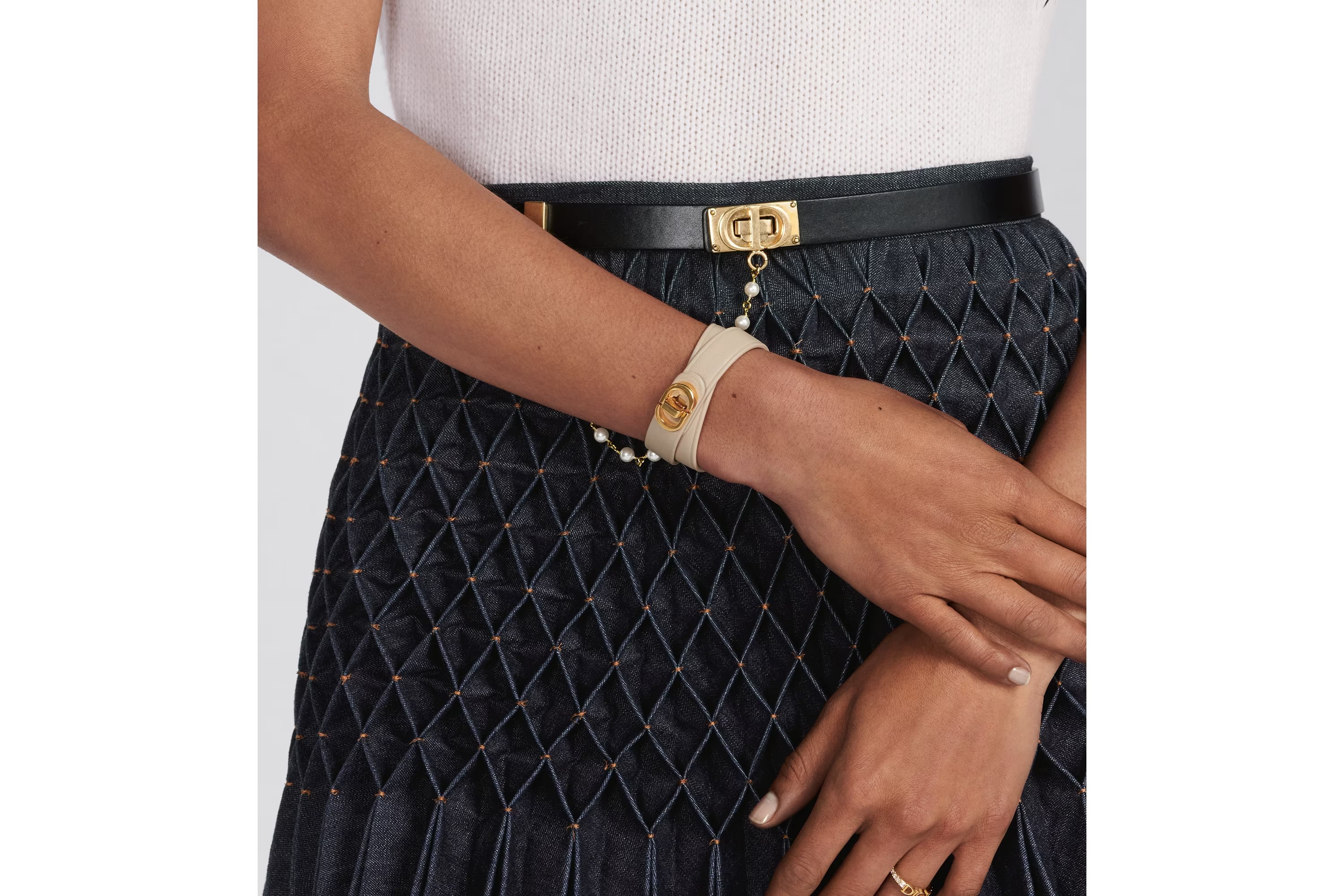 Dior 30 Montaigne Bracelet In Yellow