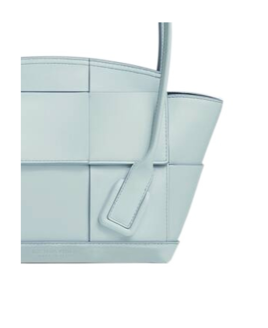 Bottega Veneta Maxi Intrecciato Tote In Blue