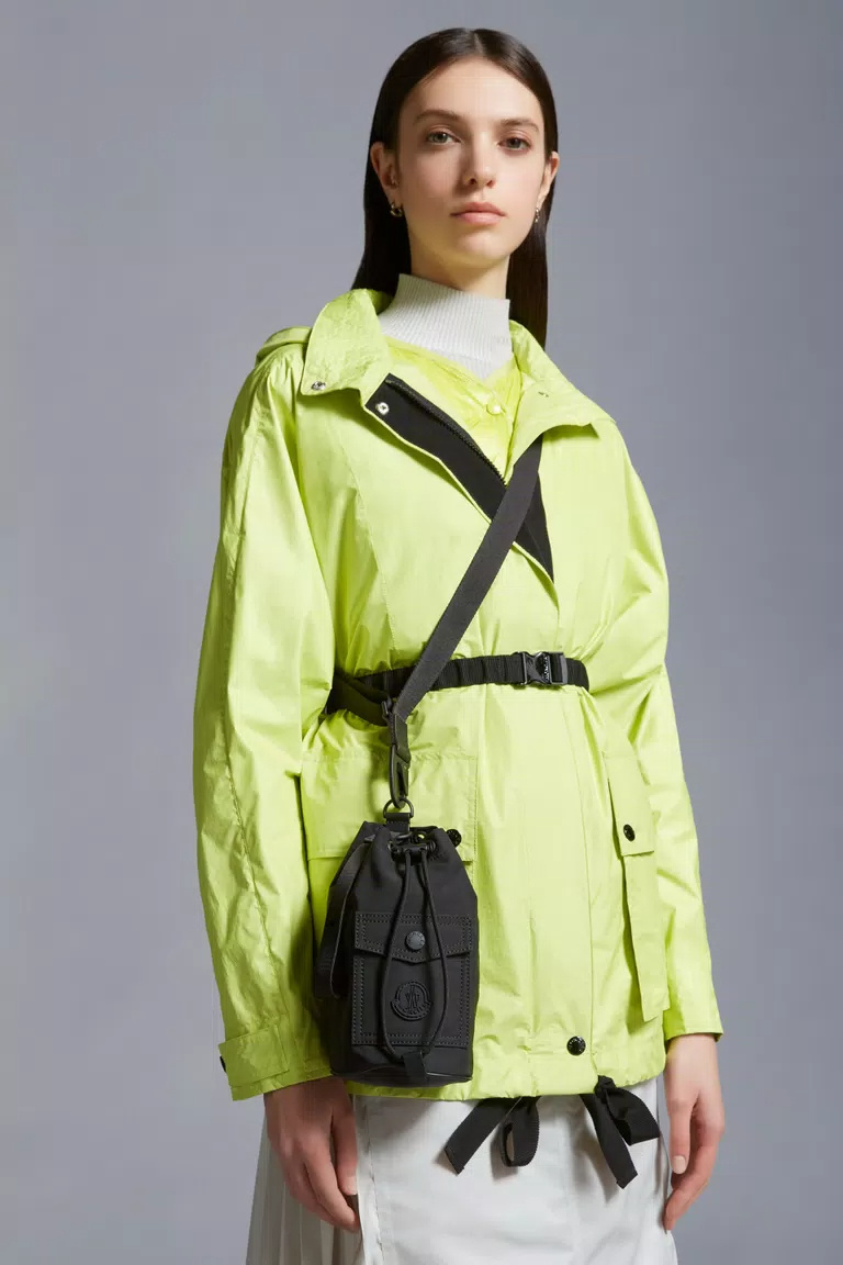 Moncler Mini Logo-patch Bucket Bag In Black
