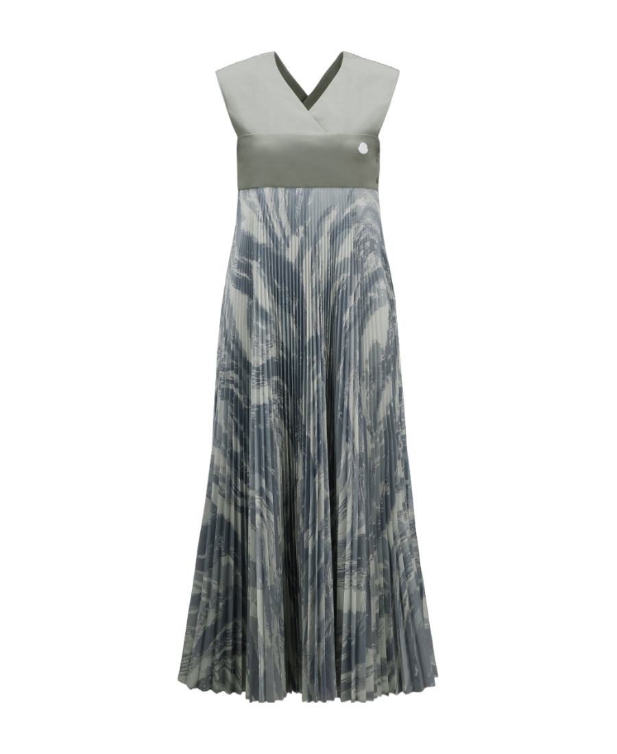 Moncler X Hyke Abstract-print Pleated Maxi Dress In Gray