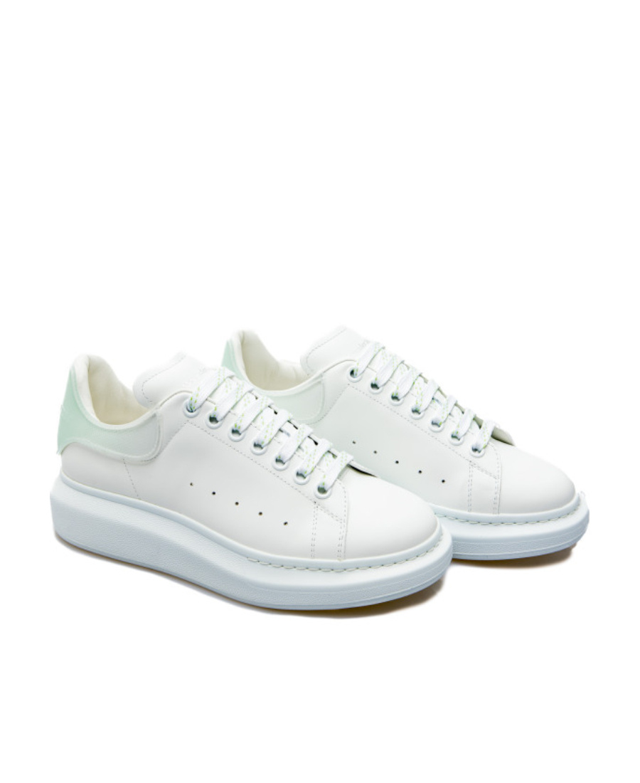 Alexander Mcqueen Low-top Leather Sneakers In White