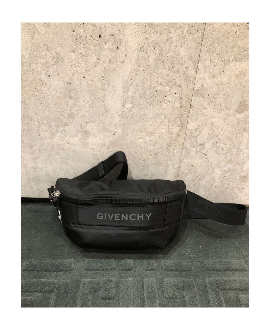 Givenchy Logo Belt Bag In Black
