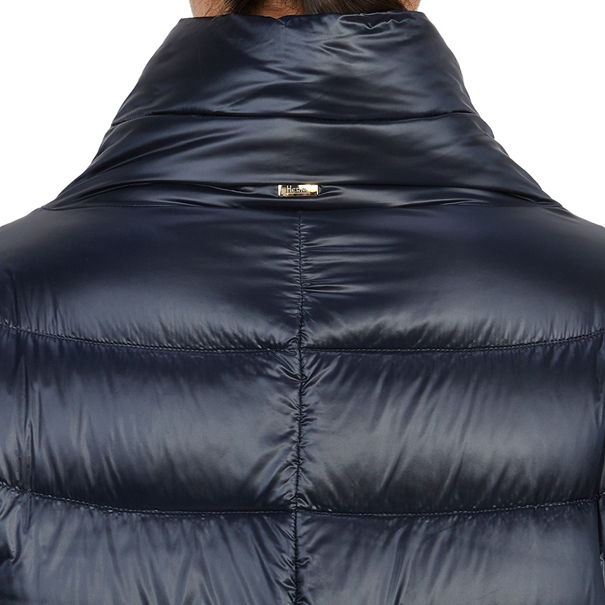Herno Long-sleeved Down Jacket In Black