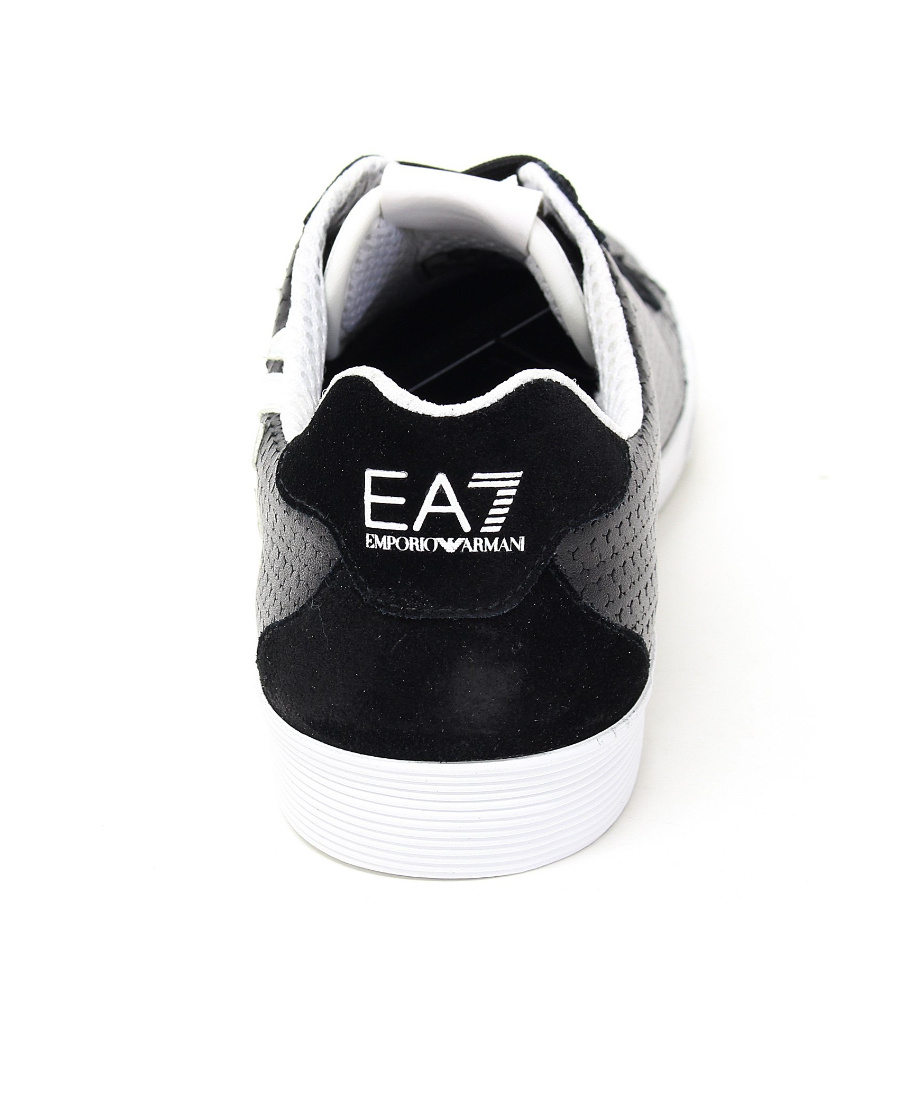 Ea7 Logo Details Casual Sports Shoes In Black